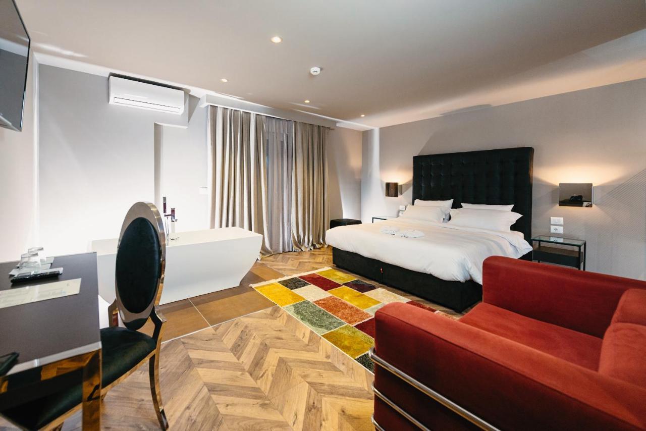 Hotel Egnatia Berxull Экстерьер фото