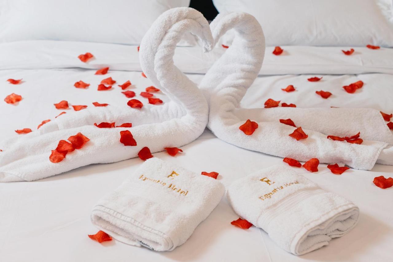 Hotel Egnatia Berxull Экстерьер фото